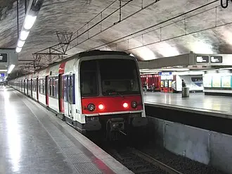 Z8100系電車