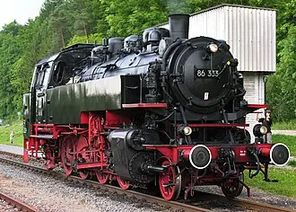 86形蒸気機関車