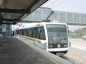 ロサンゼルス郡都市圏交通局P2000形電車