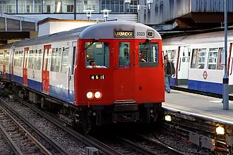 ロンドン地下鉄A60・A62形電車